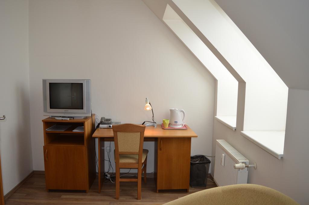 Hotel Akademik Bratislava Cameră foto
